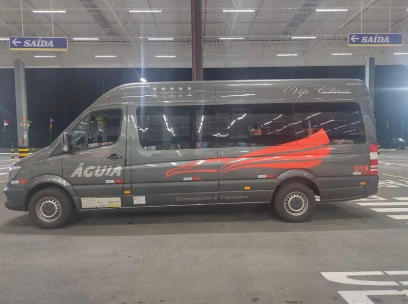 Serviço de Fretamento da Águia Transporte e Turismo